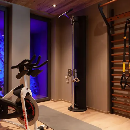 22 Summits Boutique 4*