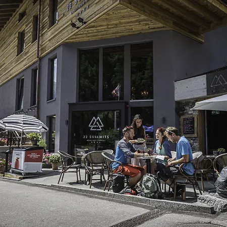 ホテル 22 Summits Boutique